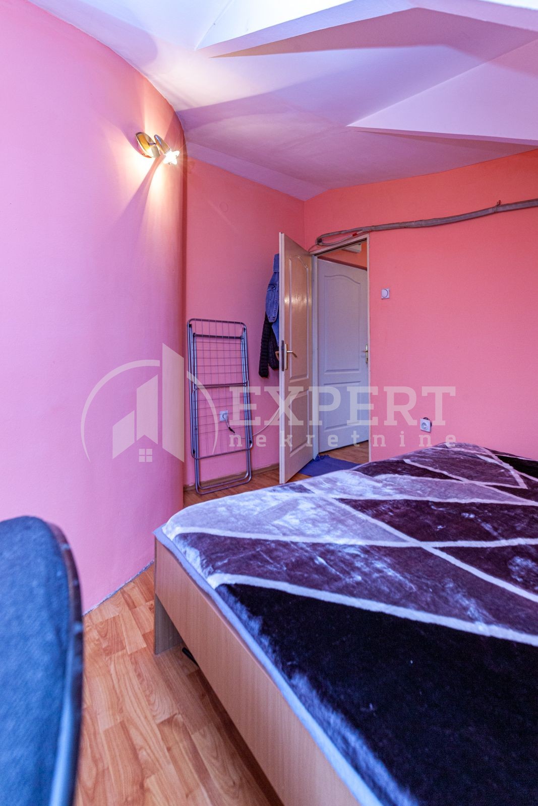 Jednosoban stan, 33 m2, Centar, Trg kralja Aleksandra Ujedinitelja ID: i-05911 7