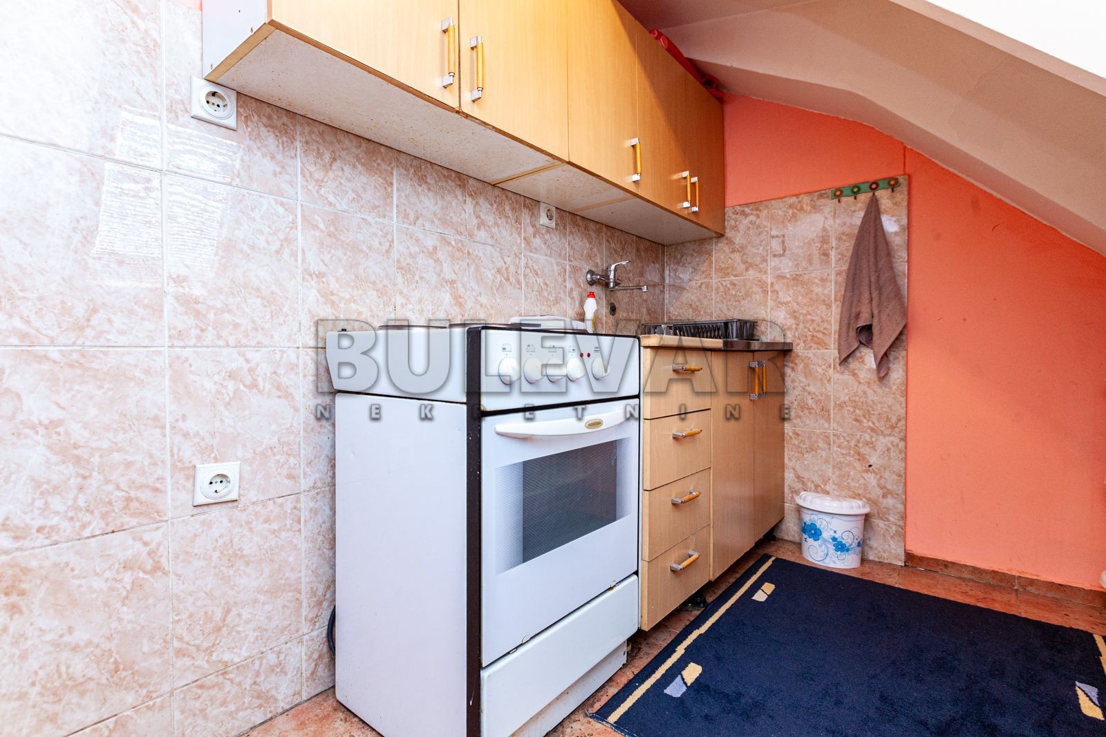 Jednosoban stan, 33 m2, Centar, Trg kralja Aleksandra Ujedinitelja ID: i-05911 5