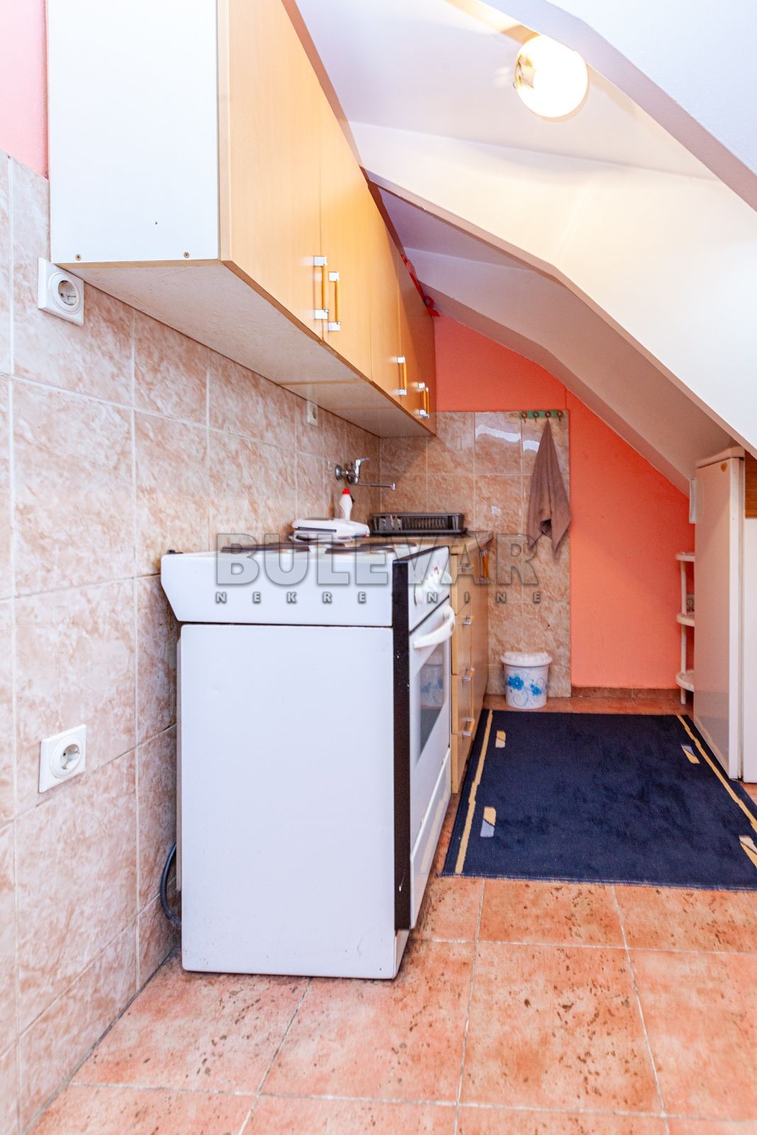 Jednosoban stan, 33 m2, Centar, Trg kralja Aleksandra Ujedinitelja ID: i-05911 6