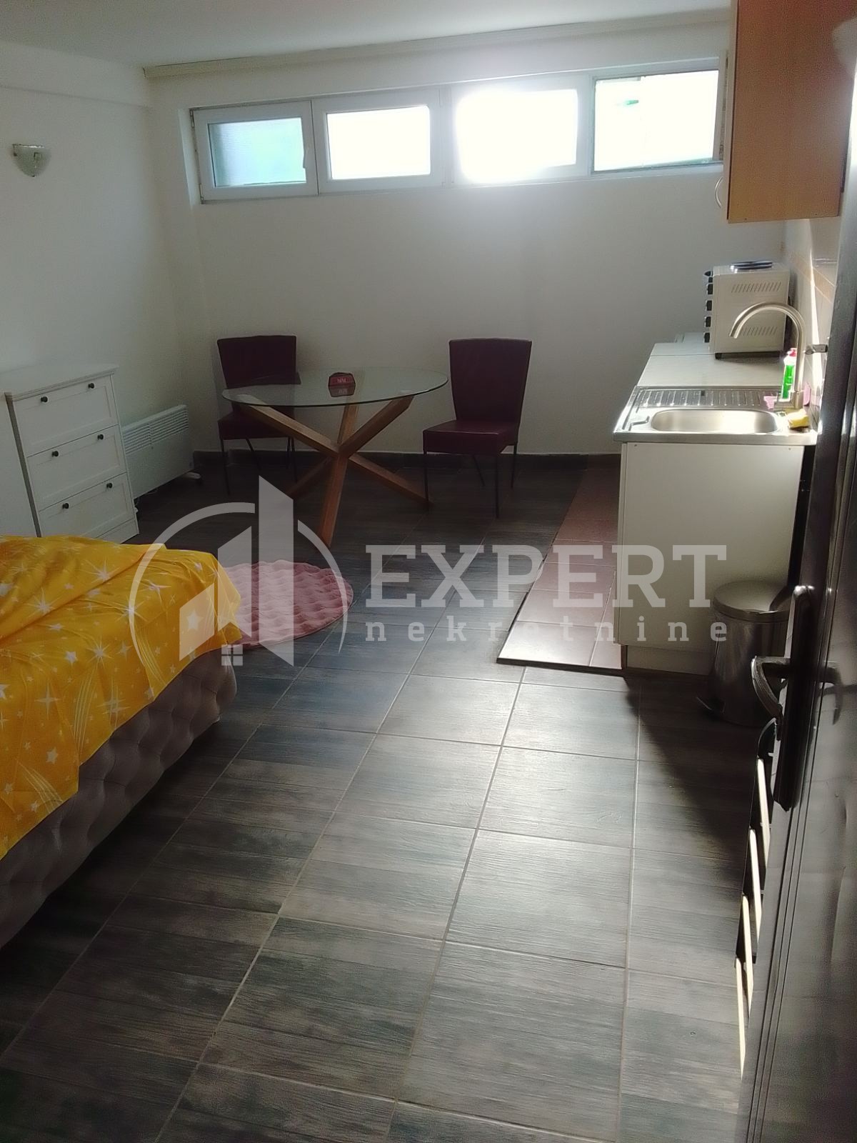Jednosoban stan, 20 m2, Obilićev Venac, Stevana Nemanje ID: i-013096 3