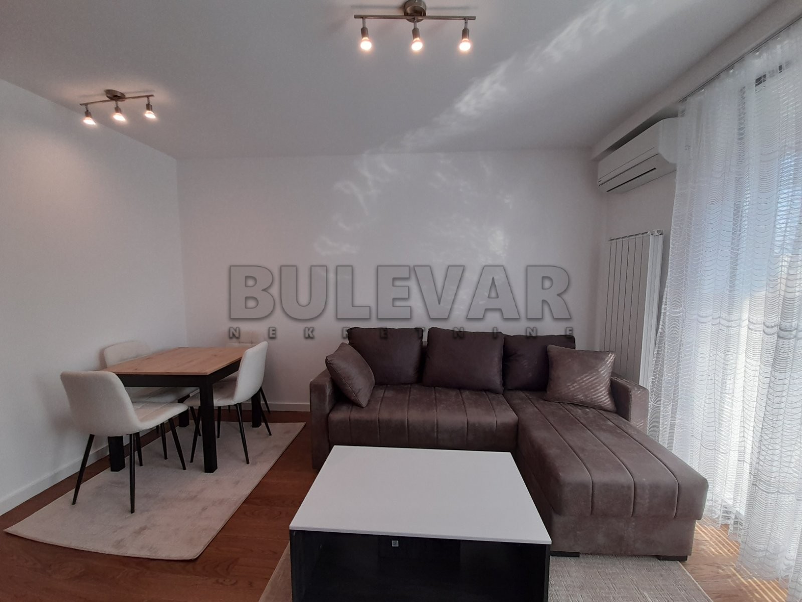 Jednosoban stan, 34 m2, Bulevar Nemanjića, Blagoja Parovića ID: i-013086 3