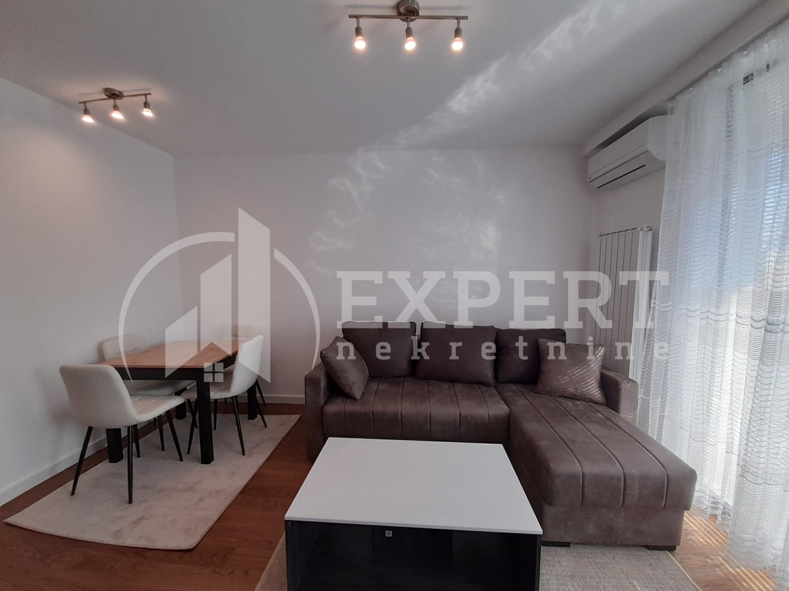 Jednosoban stan, 34 m2, Bulevar Nemanjića, Blagoja Parovića ID: i-013086 3