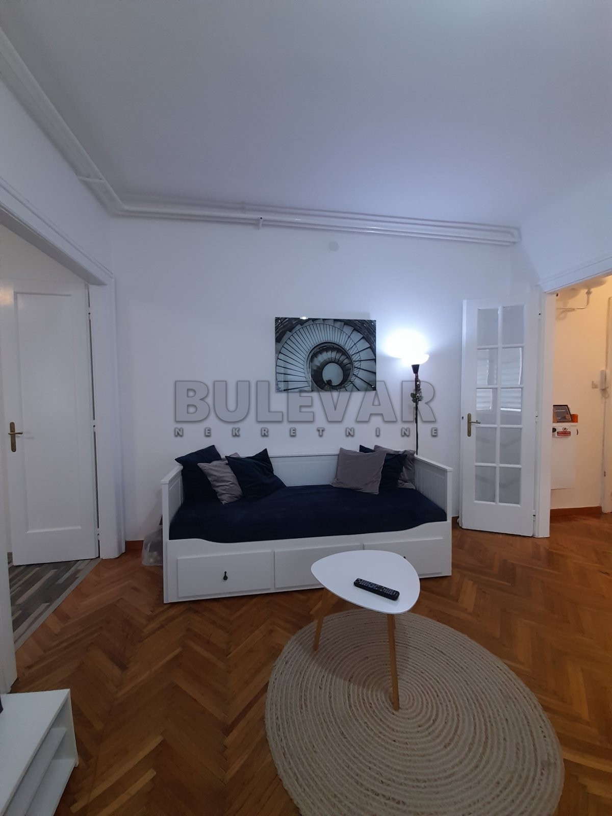 Jednosoban stan, 50 m2, Centar, Strahinjića Bana ID: i-013079 2