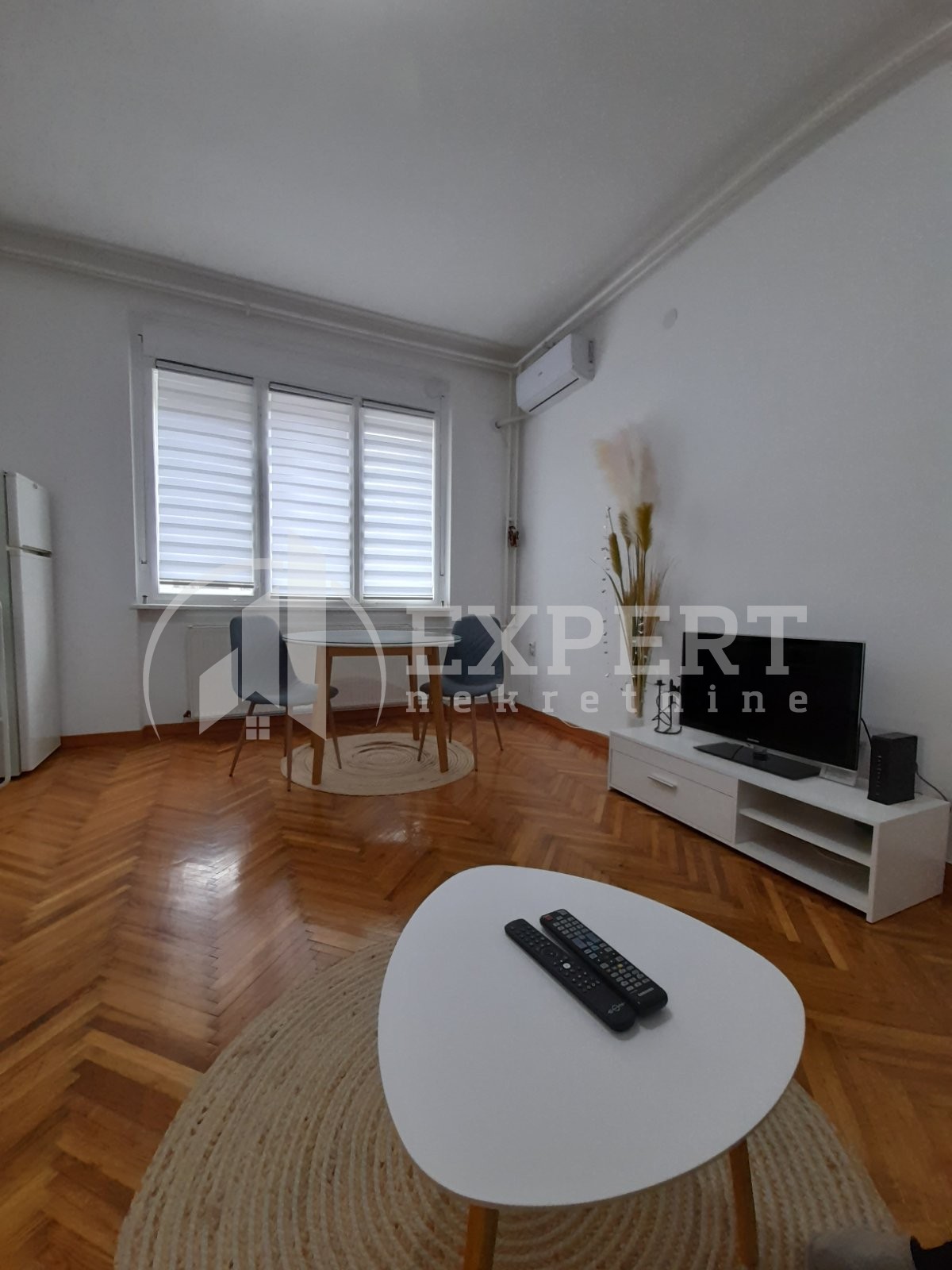 Jednosoban stan, 50 m2, Centar, Strahinjića Bana ID: i-013079 4