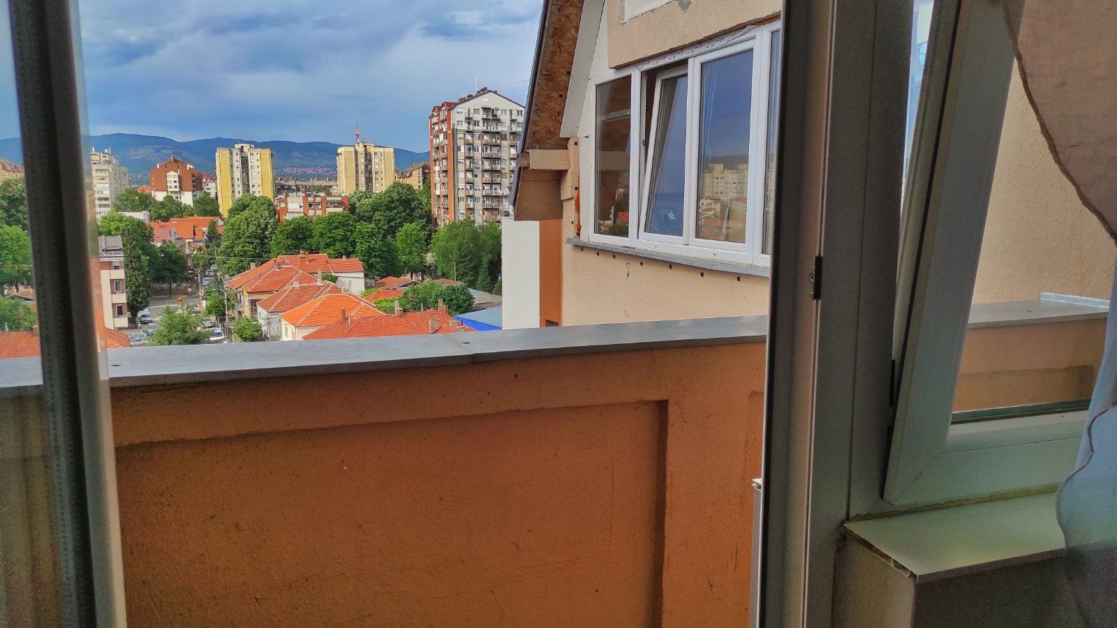 Garsonjera  medicinski fak  34 m2 2