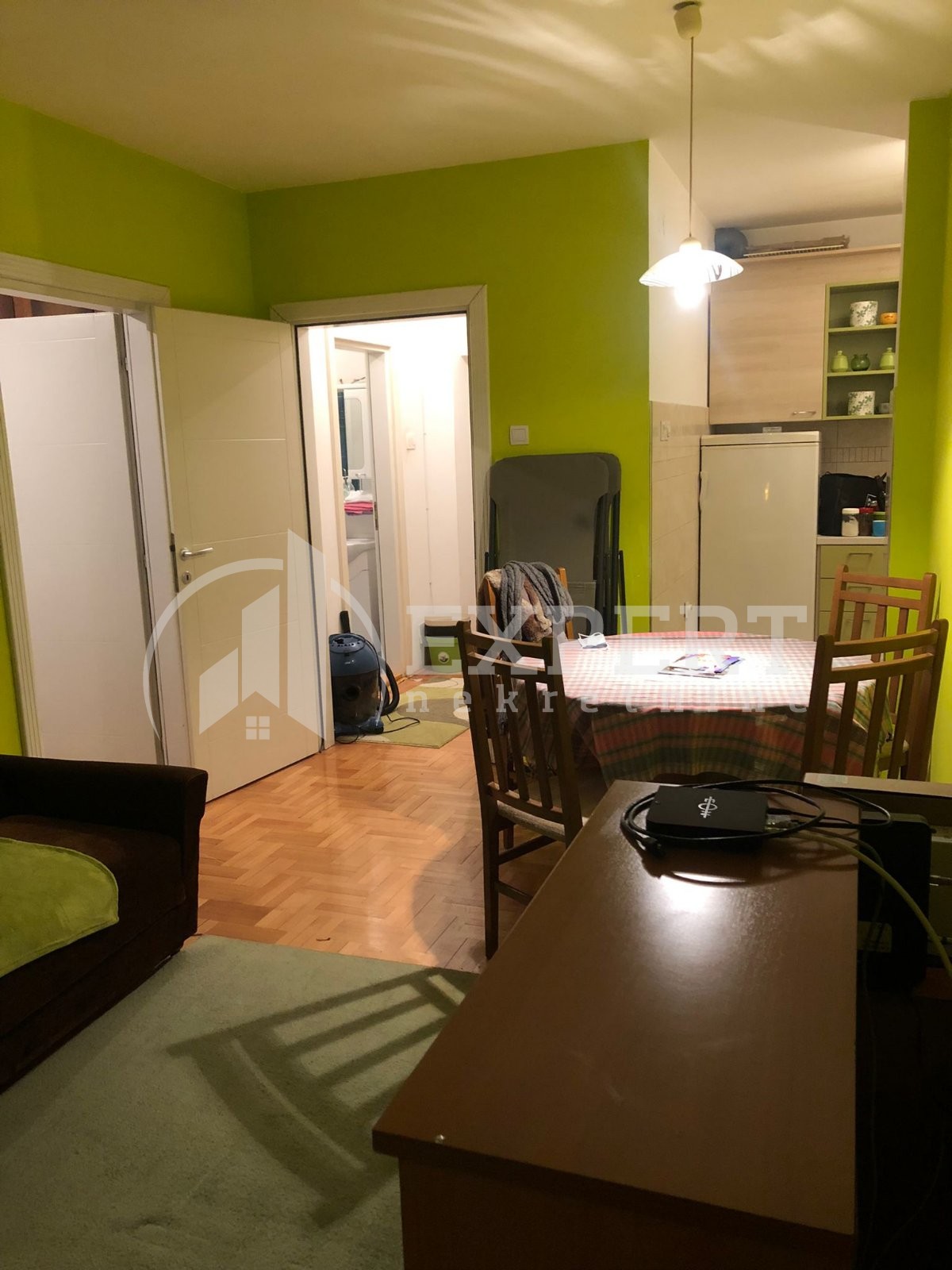 Jednosoban stan, 39 m2, Bulevar Nemanjića, Romanijska ID: i-013102 2