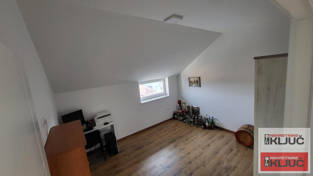 KOD LIPOV GAJA, 119m2, Petosoban, Parking, Novogradnja 8