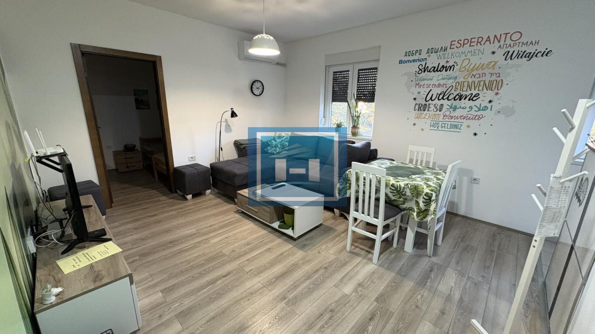 Prostran stan kod Akva Parka sa minmalnim troškovima 1