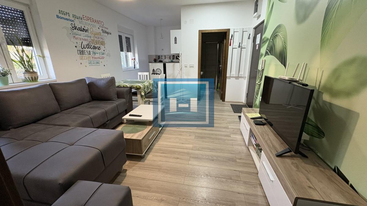 Prostran stan kod Akva Parka sa minmalnim troškovima 2