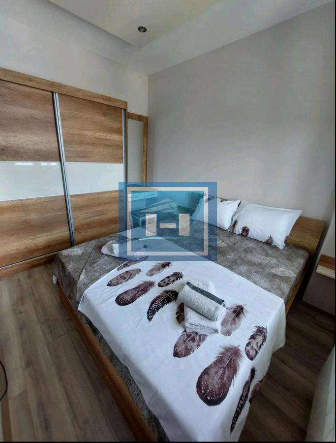 Nov, namešten stan na korak od Aqua parka 13