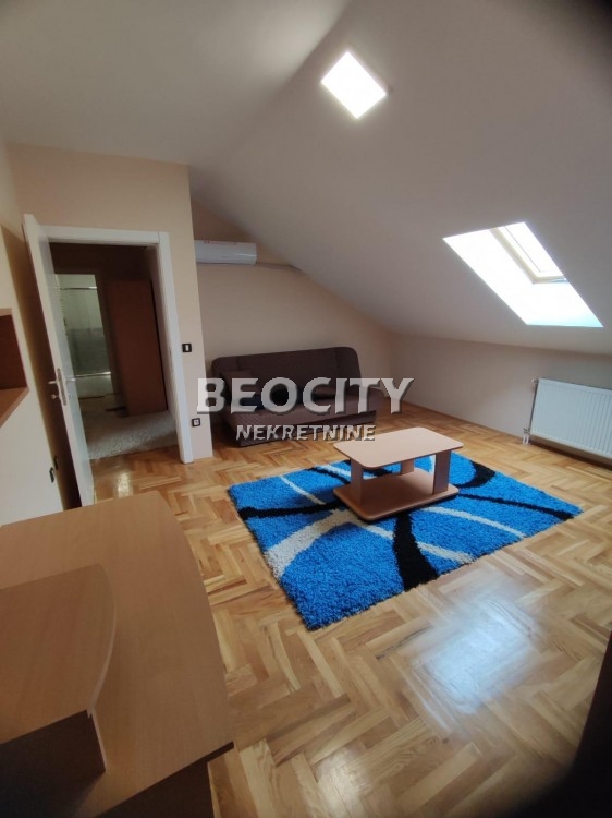 četvorosoban stan, 110 m2, Železnička stanica, Stevana Doronjskog ID: 115377 8