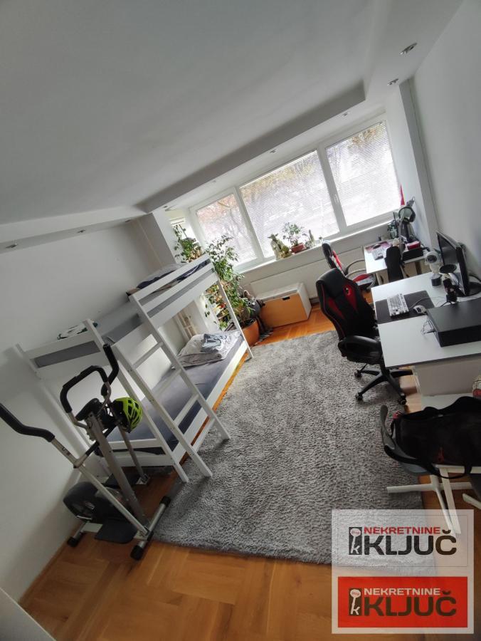 GRBAVICA, 75m2 korisno 85m2, Četvorosoban, Renoviran, Namešten 11