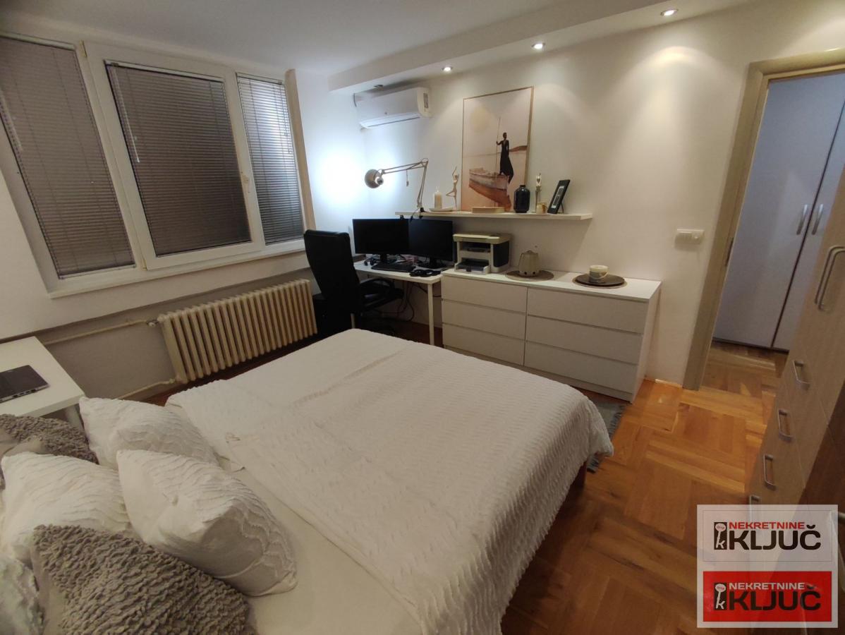 GRBAVICA, 75m2 korisno 85m2, Četvorosoban, Renoviran, Namešten 5