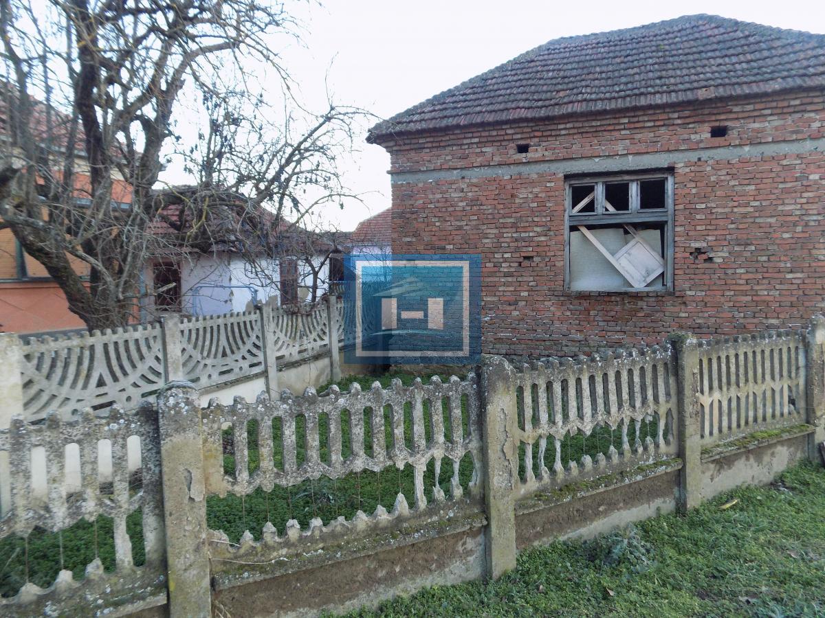 Stariji objekat u Donjem Katunu 6