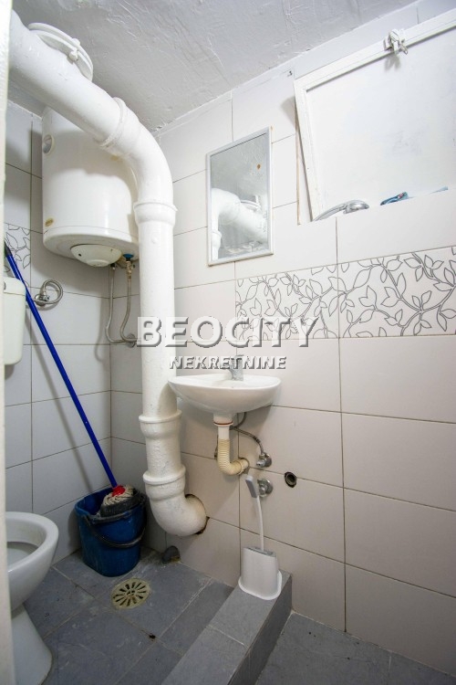 Dvosoban stan, 41 m2, Zemun polje, Tomice Popovića  DVE GARSONJERE ID: 115365 8