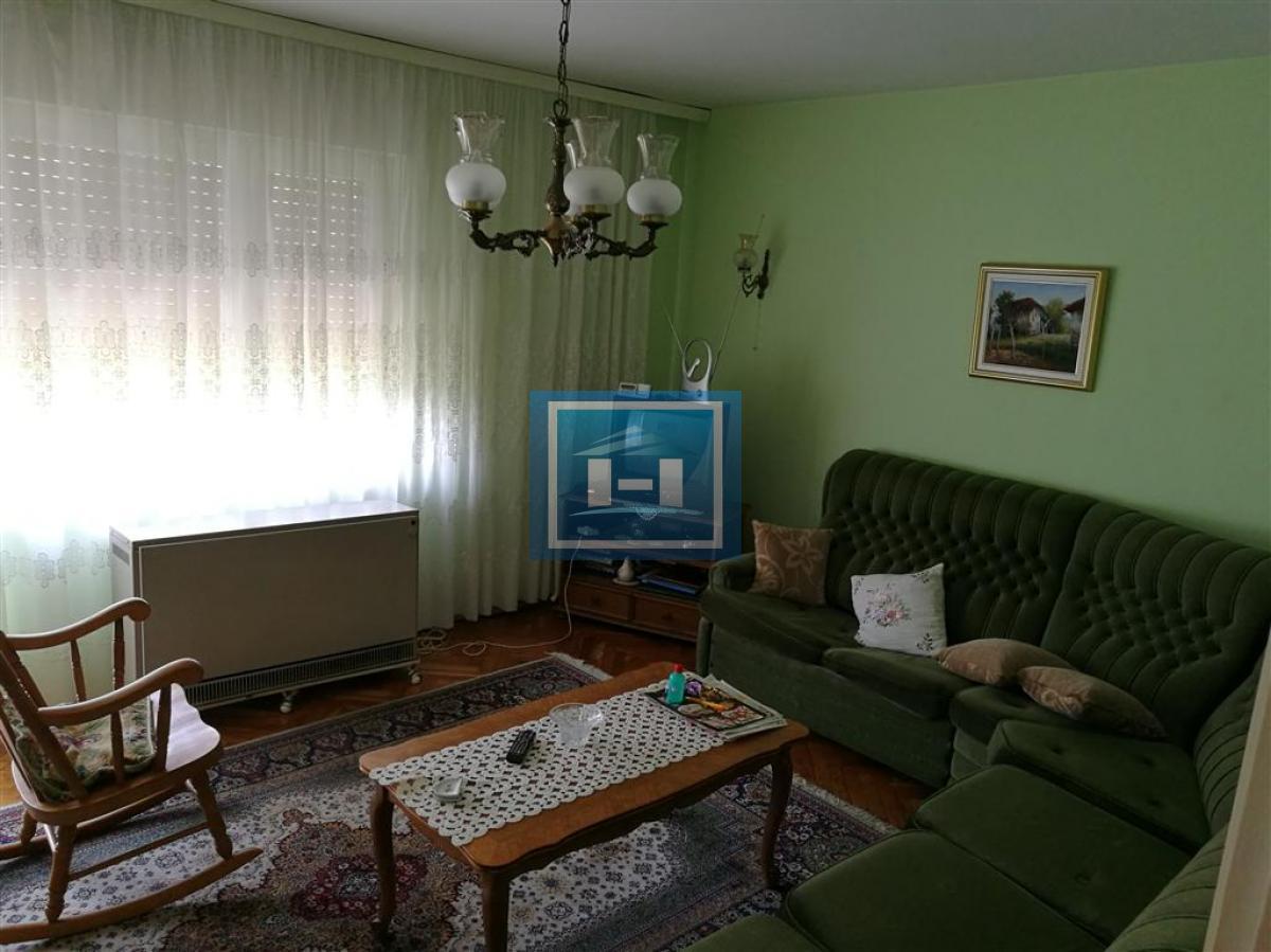 Prodaje se porodična kuća u Vrnjačkoj Banji kod Akva parka 7