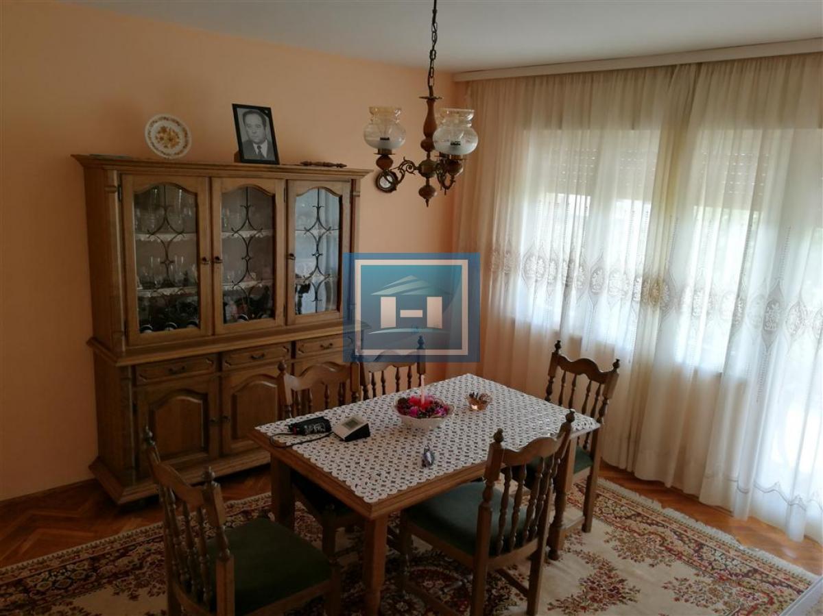 Prodaje se porodična kuća u Vrnjačkoj Banji kod Akva parka 8