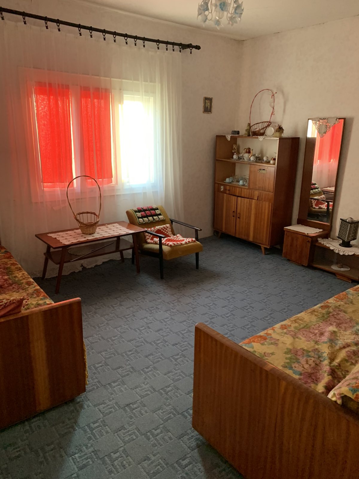 Prodajem dve kuce u Vrbnovu Lazarevac 4