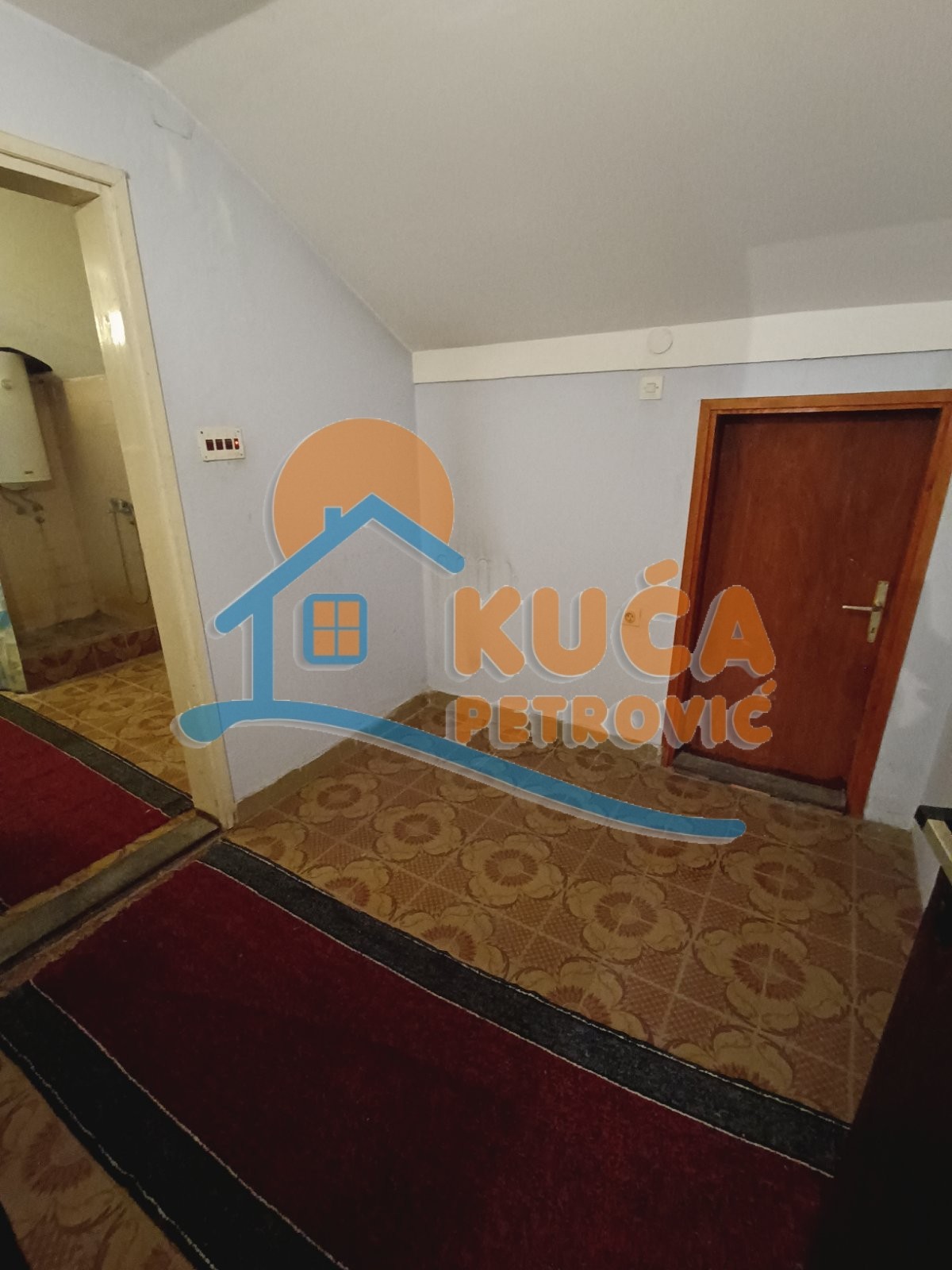 četvorosoban stan, 50 m2, Palilula, Paraćinska ID: i-013138 6