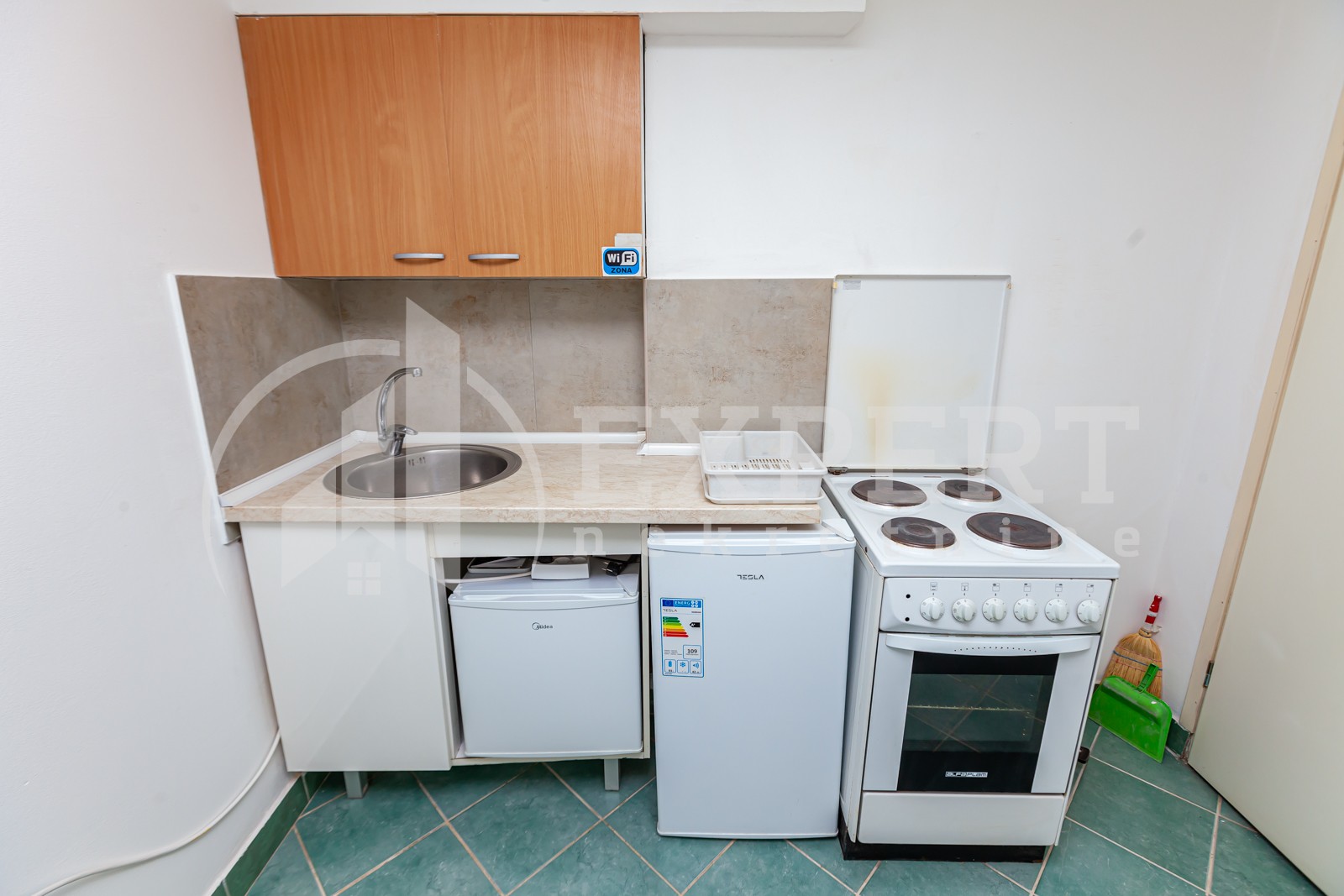 Dvosoban stan, 38 m2, Centar, Katićeva ID: p-013135 6