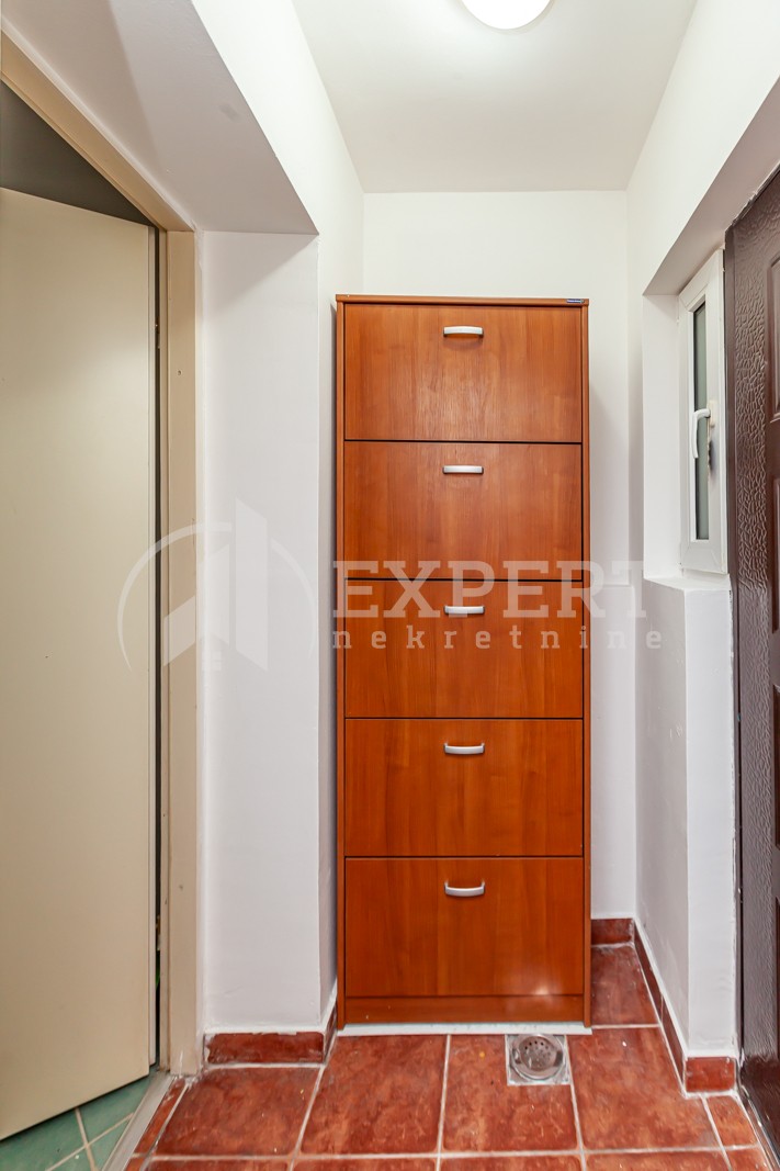 Dvosoban stan, 38 m2, Centar, Katićeva ID: p-013135 8