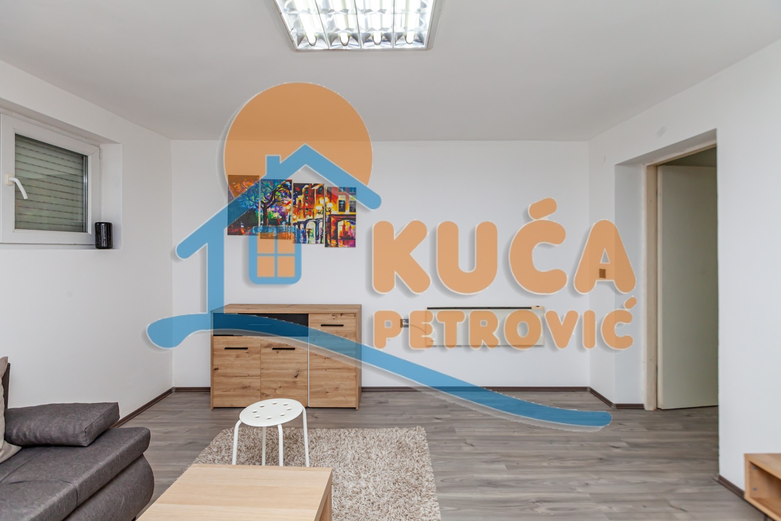 Dvosoban stan, 38 m2, Centar, Katićeva ID: p-013135 9