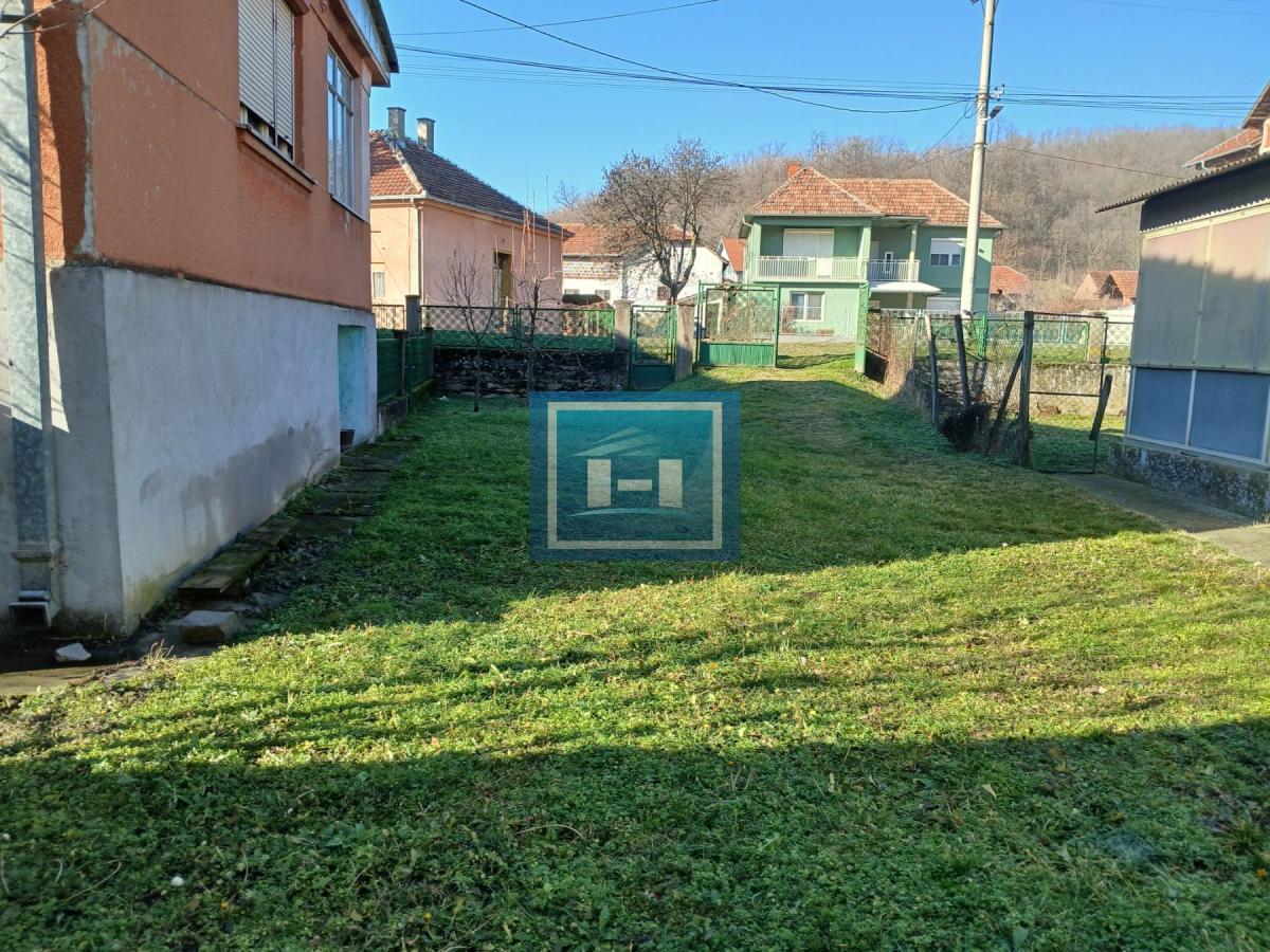 Prodaja seosko domaćinstvo – Glavinci - 7 km od Jagodine 1
