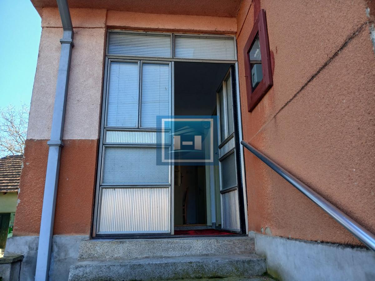 Prodaja seosko domaćinstvo – Glavinci - 7 km od Jagodine 4