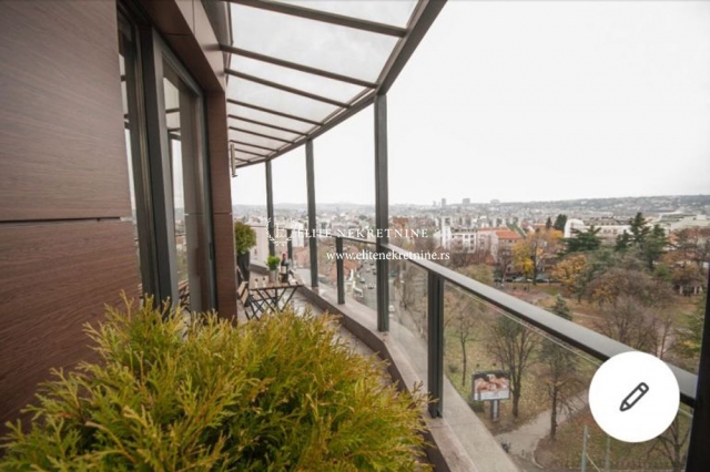 Izdavanje lux trosobnog stana Penthouse Vracar  Kalenic 7