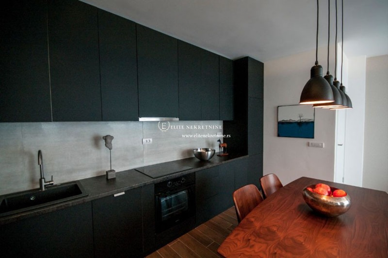 Izdavanje lux trosobnog stana Penthouse Vracar  Kalenic 9