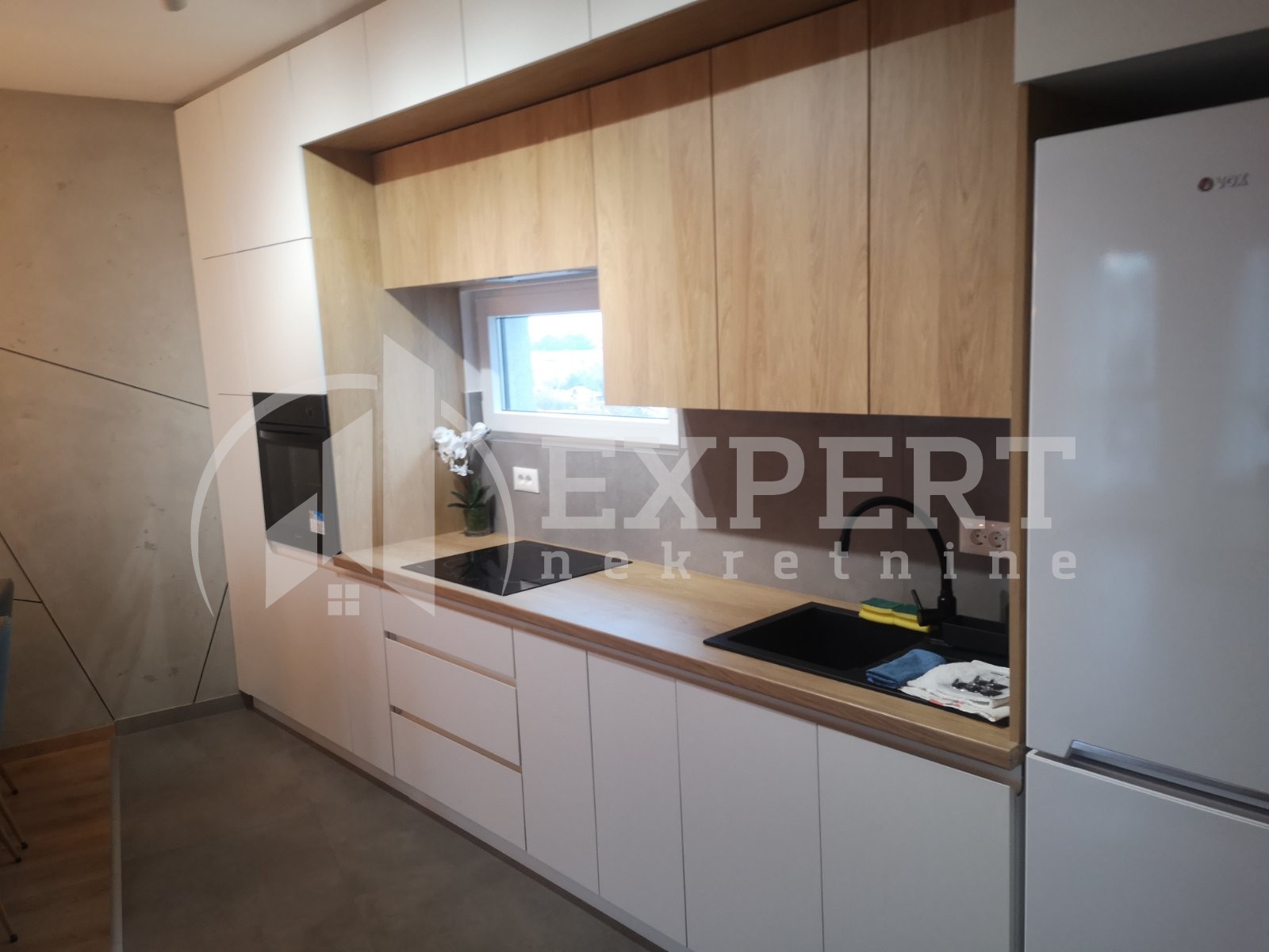 Dvosoban stan, 55 m2, Dom zdravlja, Pantelejska ID: i-013146 2