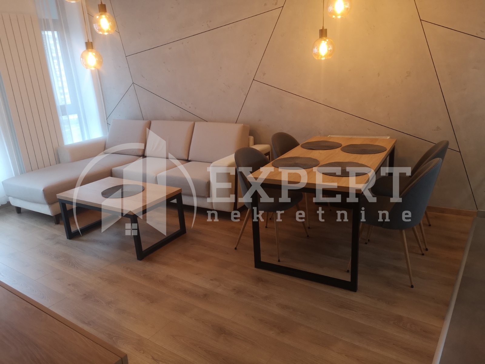 Dvosoban stan, 55 m2, Dom zdravlja, Pantelejska ID: i-013146 3