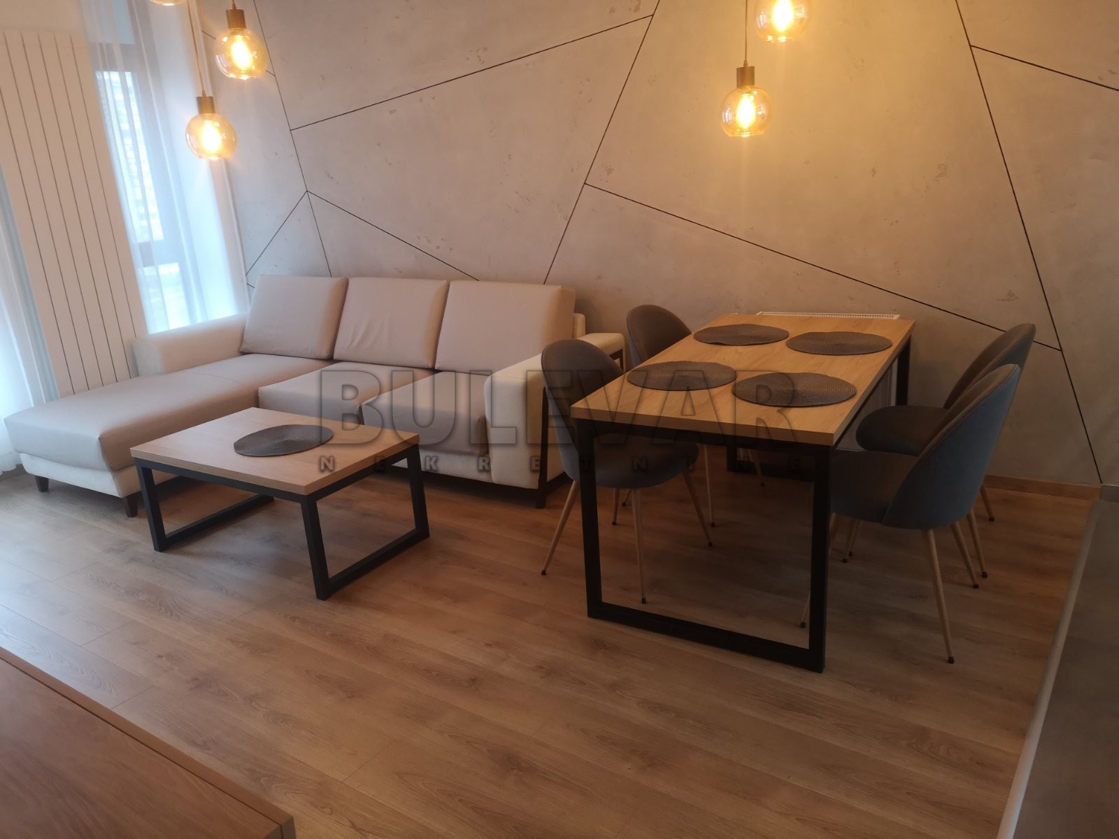 Dvosoban stan, 55 m2, Dom zdravlja, Pantelejska ID: i-013146 3