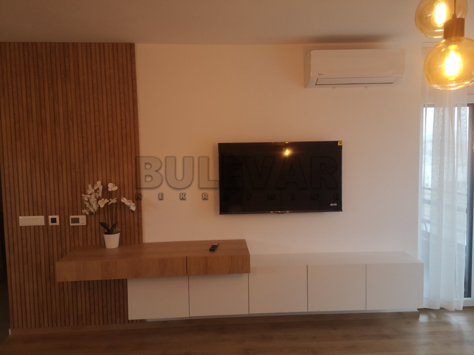 Dvosoban stan, 55 m2, Dom zdravlja, Pantelejska ID: i-013146 4