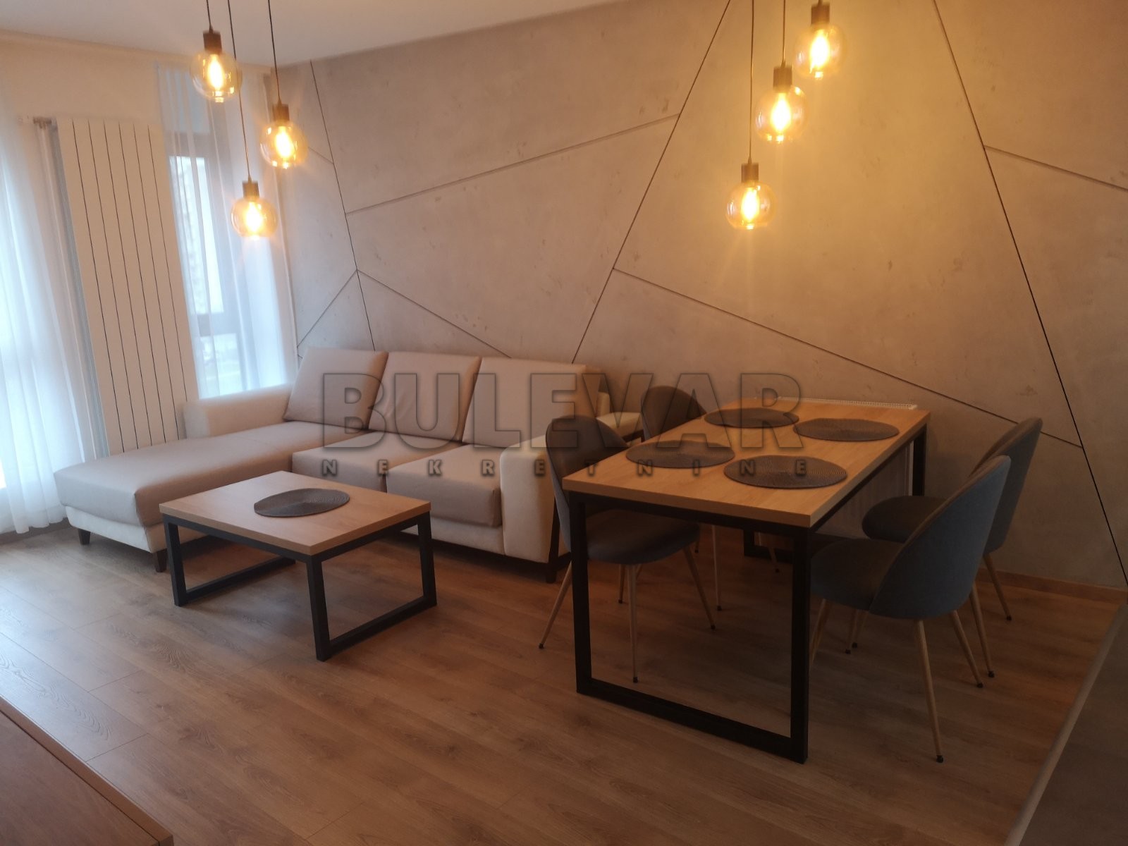 Dvosoban stan, 55 m2, Dom zdravlja, Pantelejska ID: i-013146 5