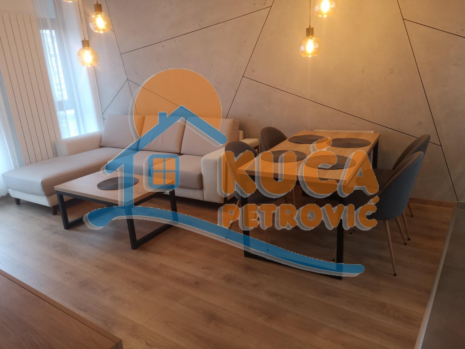 Dvosoban stan, 55 m2, Dom zdravlja, Pantelejska ID: i-013146 3