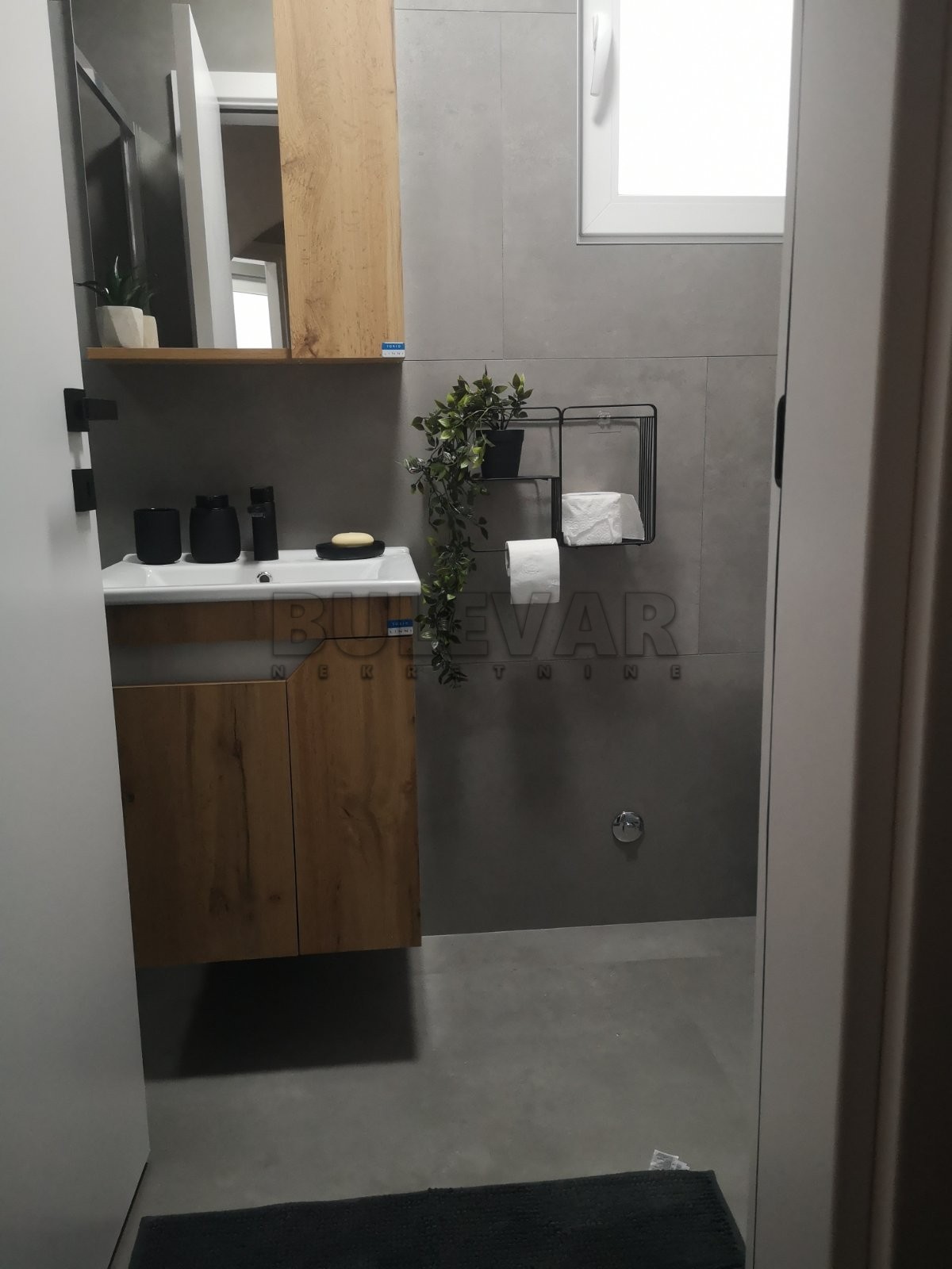 Dvosoban stan, 55 m2, Dom zdravlja, Pantelejska ID: i-013146 13