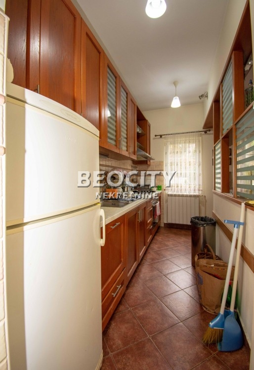 Petosobna kuća, 400 m2, Grocka, Beogradska ID: 115407 11