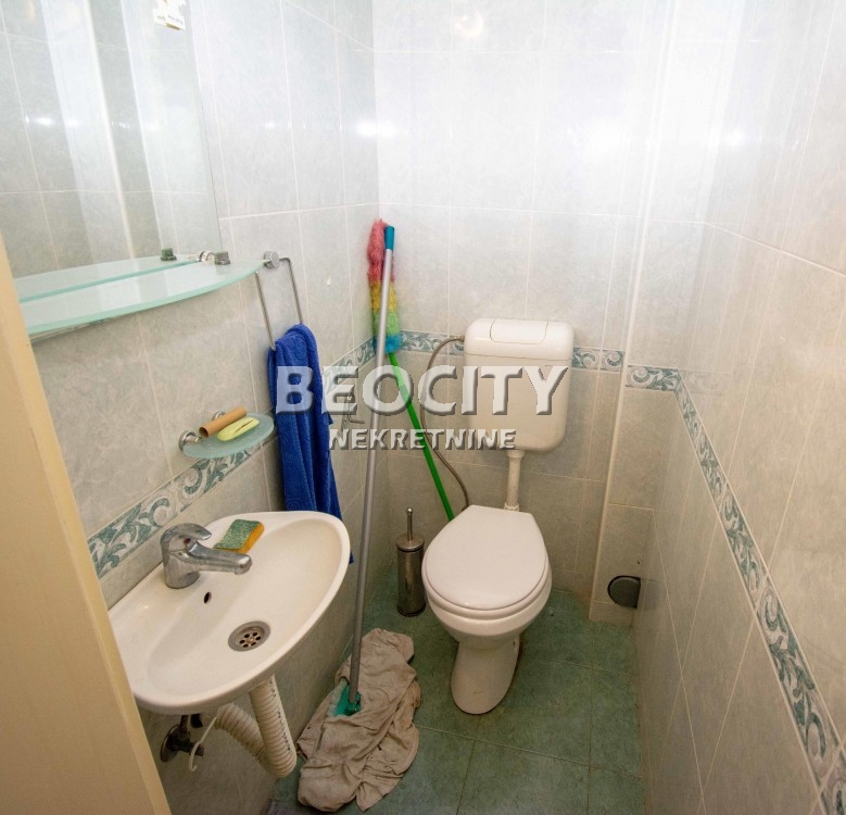 Petosobna kuća, 400 m2, Grocka, Beogradska ID: 115407 12