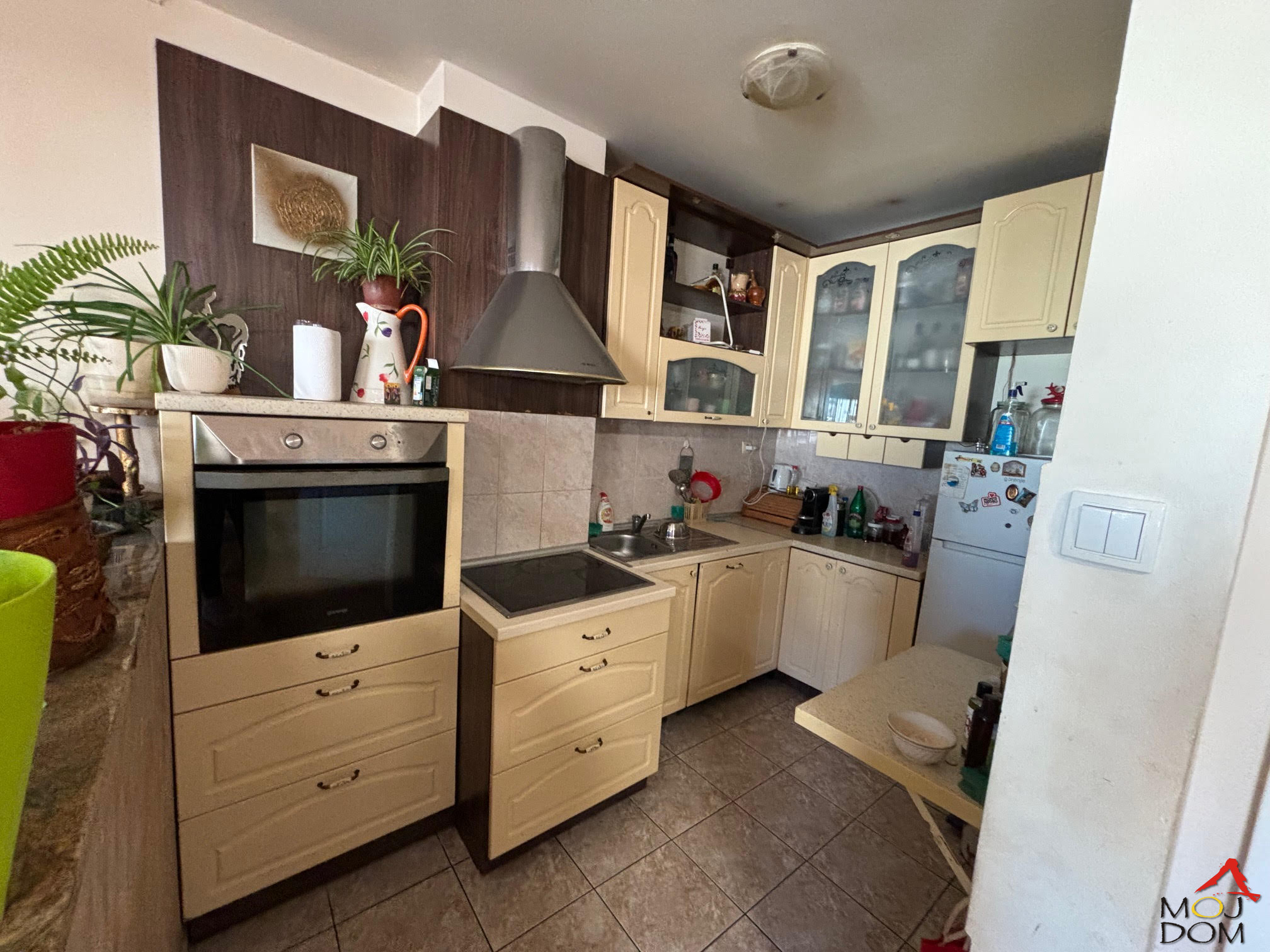 Stan,NOVI SAD,SOMBORSKI BULEVAR,kv: 87, € 154500, ID: 1029536 7