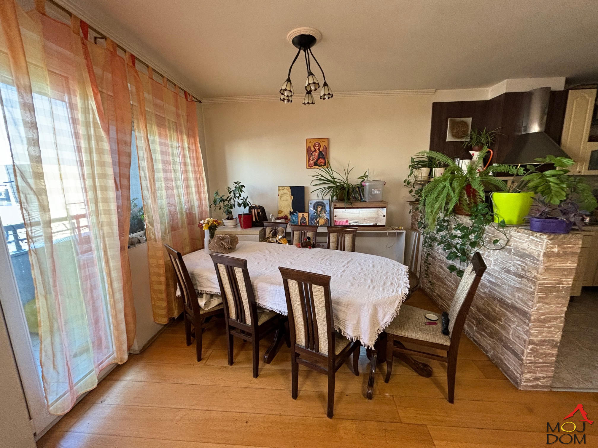 Stan,NOVI SAD,SOMBORSKI BULEVAR,kv: 87, € 154500, ID: 1029536 3