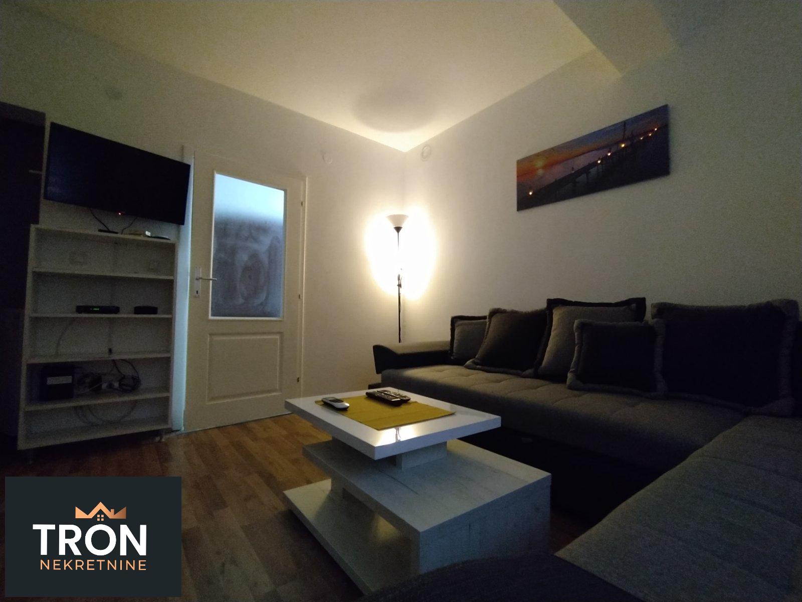 Jednosoban stan 48m2 2