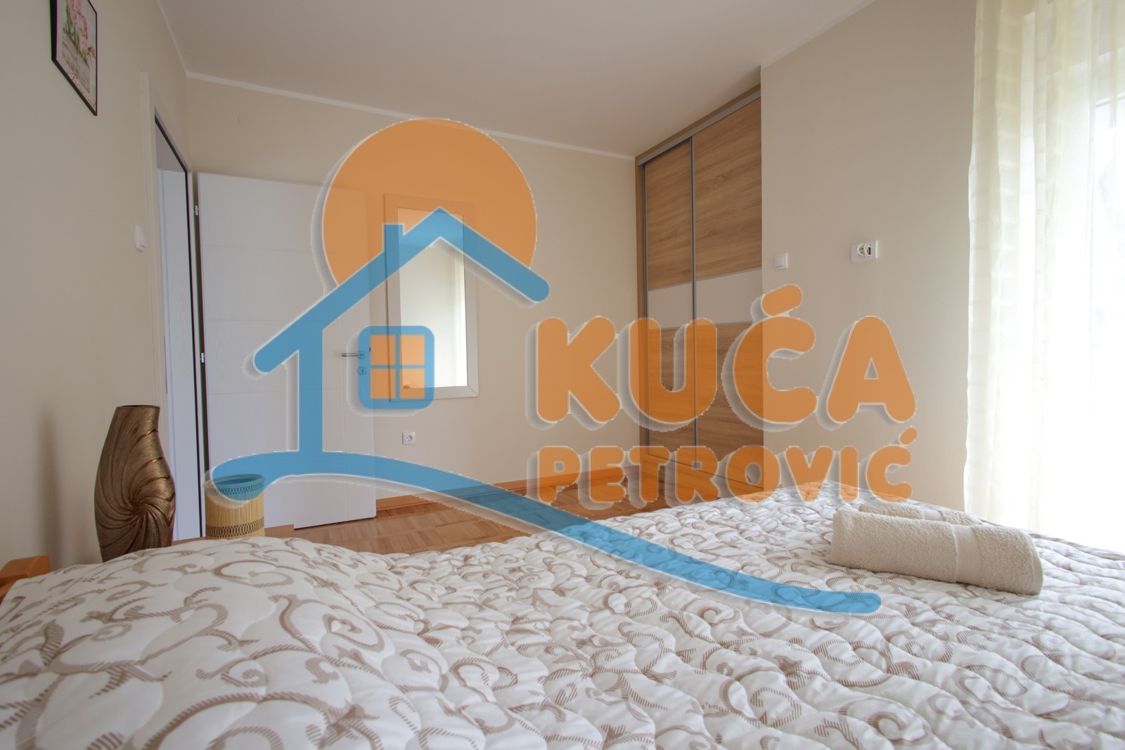 četvorosobna kuća, 340 m2, Olimpijska ulica ID: p-013161 8