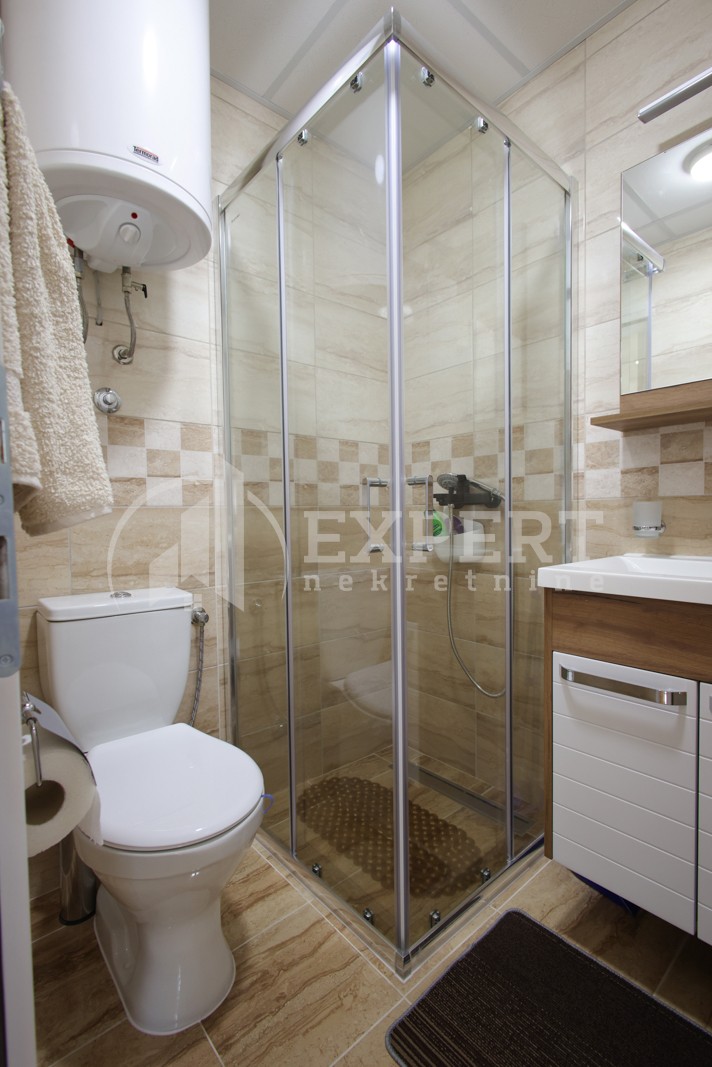 četvorosobna kuća, 340 m2, Olimpijska ulica ID: p-013161 32