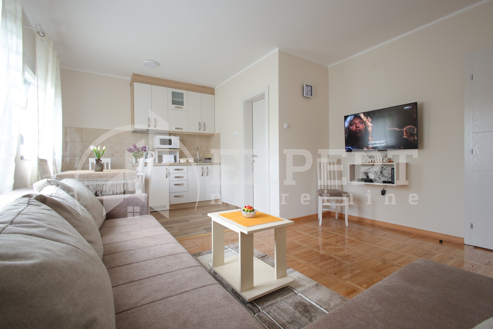 četvorosobna kuća, 340 m2, Olimpijska ulica ID: p-013161 6