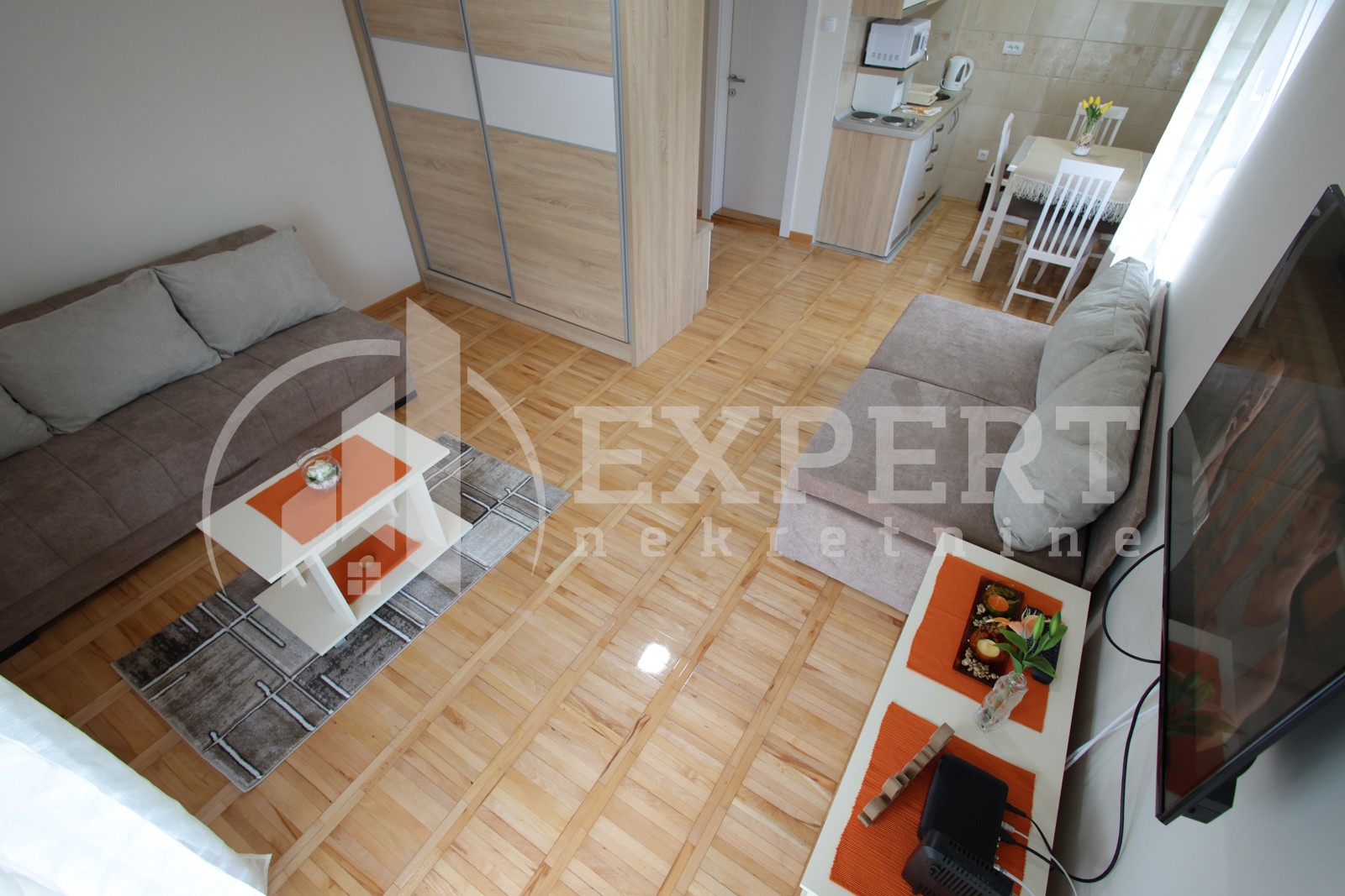 četvorosobna kuća, 340 m2, Olimpijska ulica ID: p-013161 29