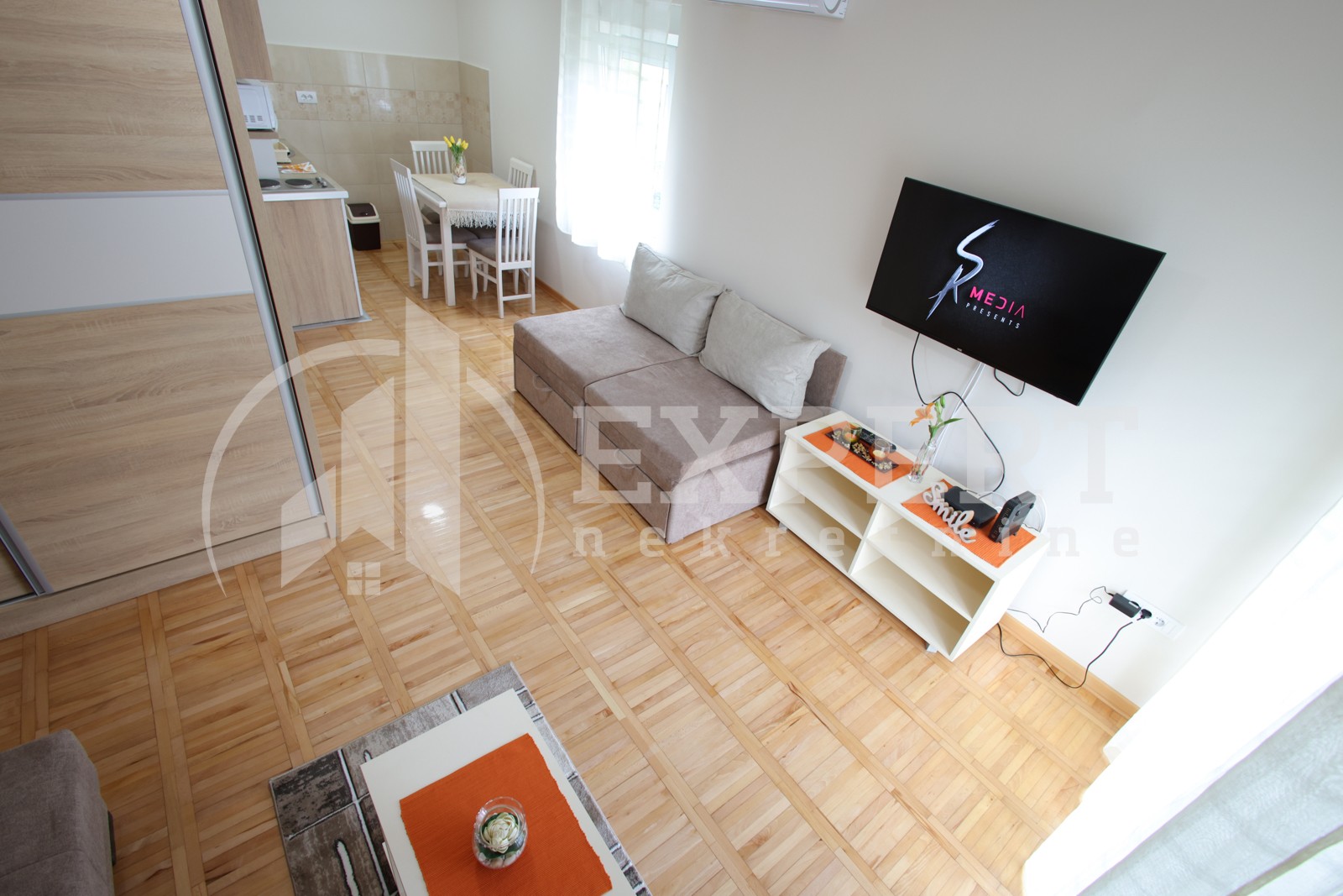 četvorosobna kuća, 340 m2, Olimpijska ulica ID: p-013161 30