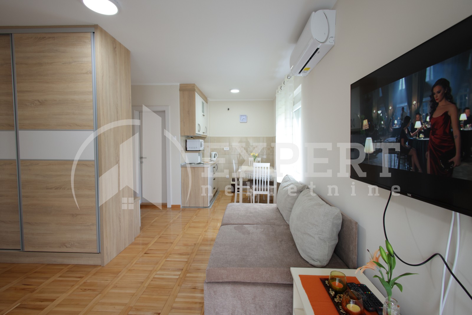 četvorosobna kuća, 340 m2, Olimpijska ulica ID: p-013161 31