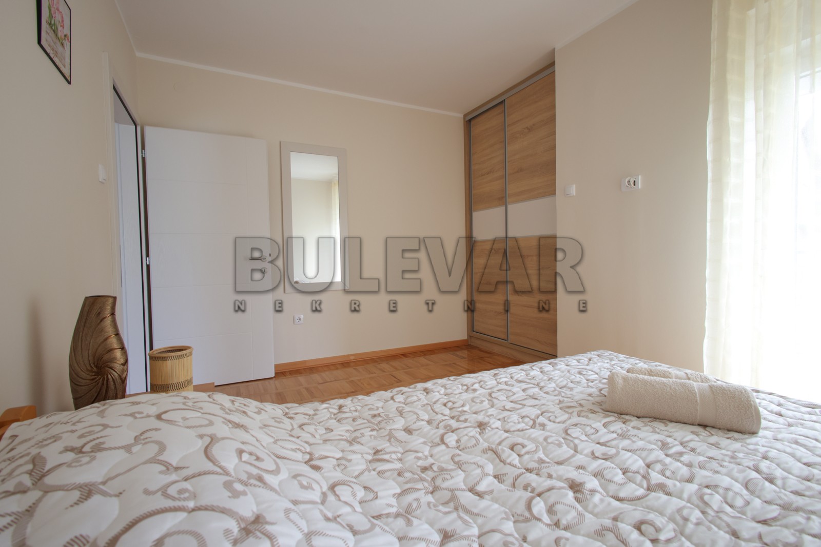 četvorosobna kuća, 340 m2, Olimpijska ulica ID: p-013161 8