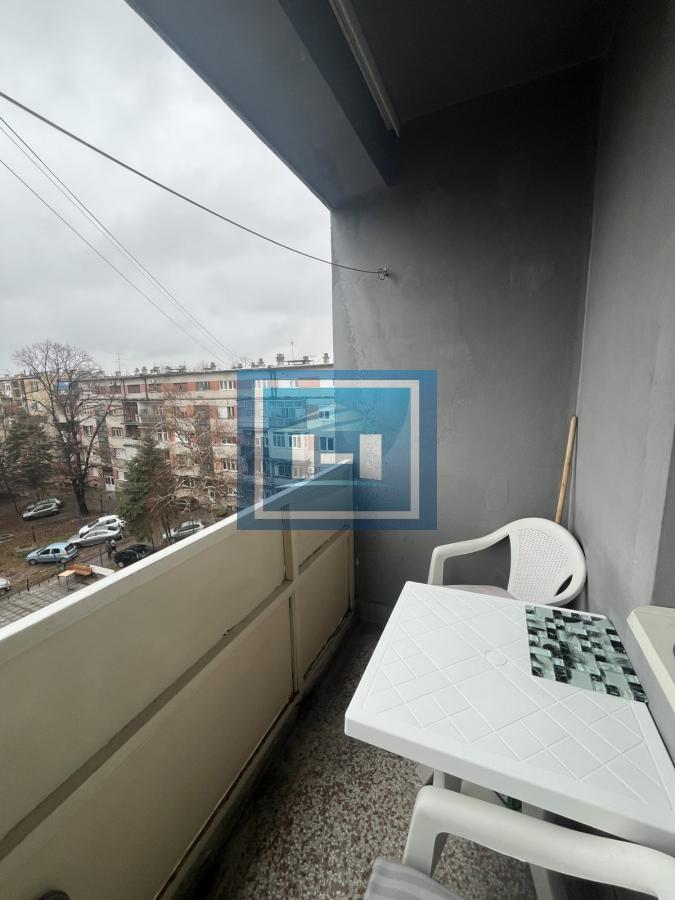 Kompletno renoviran stan u centru Jagodine 4